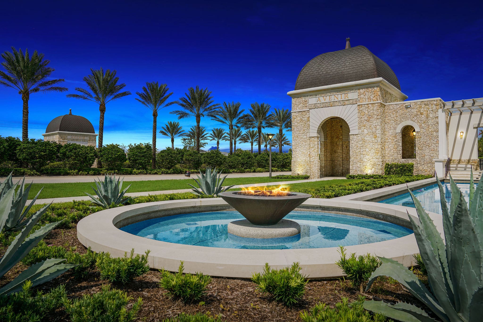 21__Entrance_2_aerial_photo_by_SupremeScene.com-ok (1)